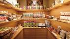 1637-slider10_Regina-Resort-Yufuin-shop