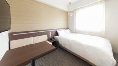 ひとり旅やカップルに最適なセミダブルルーム｜ホテルイルヴェルデ京都で愛犬と宿泊