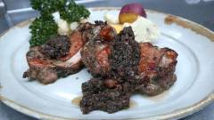 0342-slider04-dogcottage-jamswan-Dinner-example