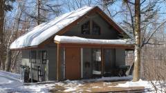 長野の雪景色を満喫する貸切コテージ｜ペンシオーネ美し松