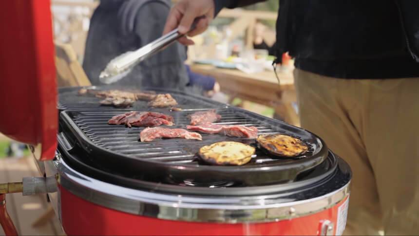 Solana鴨川で楽しむ屋外BBQグリル。愛犬と一緒に過ごすアウトドア体験