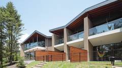1338-slider01-nagano-regina-resorts-karuizawa-mikageyousui-exterior