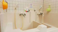 1432-slider08-tochigi-shanonchi-hot-spring-shower-for-dogs