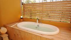 1062-slider06-tochigi-animale-premium-in-nasu-In-room-open-air-bath