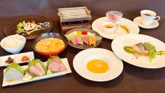 0598-slider01-hotelshunka-tottori-daisenresort-meal