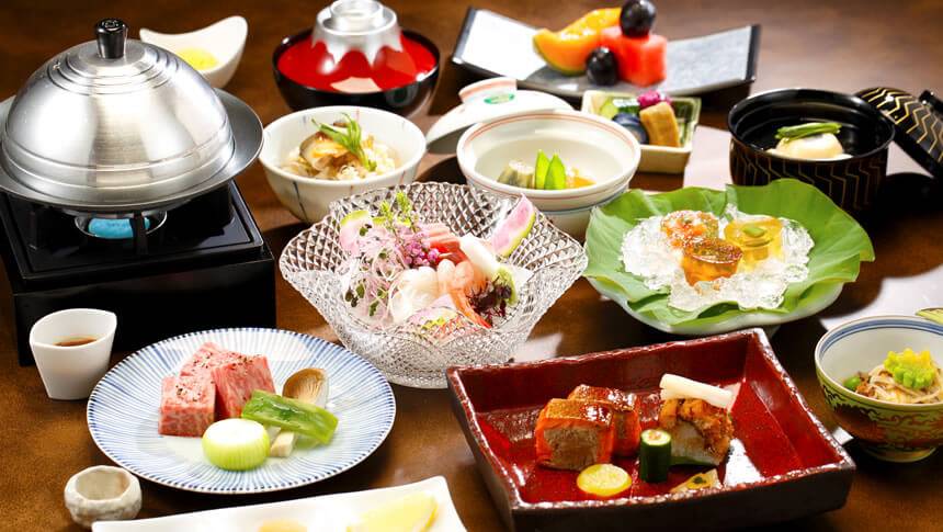 レジーナリゾート富士 Suites & Spaで楽しめる彩り豊かな懐石料理の夕食