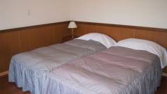 0158-top02-pension-naginohi-bedroom