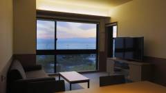 1413-slider02-shiga-regina-resort-biwakonagahama-guestroom