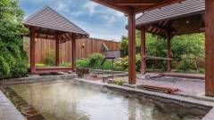 1546-slider08-260313-Open-air-bath-at-Wanwan-Paradise-Izu-Kogen