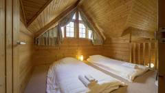 1641-slider01-hokkaido-sapphire-bathroom