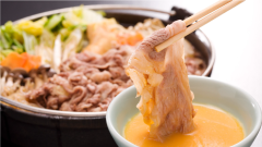 蓼科のコテージで味わう牛肉すき焼き