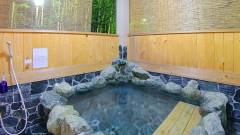 1037-slider04-shizuoka-hanakomachi-open-air-bath