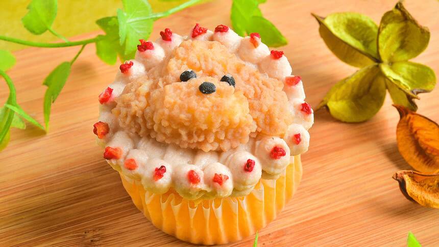 犬の顔がモチーフの手作りカップケーキ｜お宿本屋敷の愛犬用スイーツ